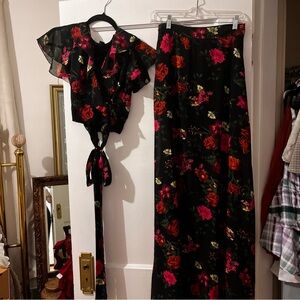 2 piece vintage floral set